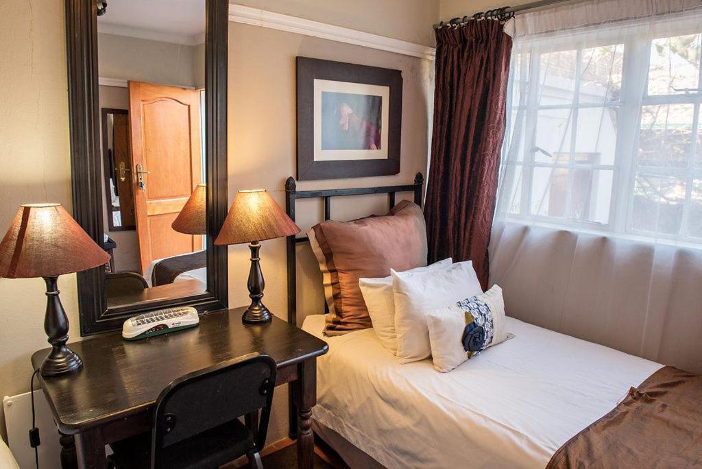 Oxnead Guesthouse Pretoria-Noord Εξωτερικό φωτογραφία