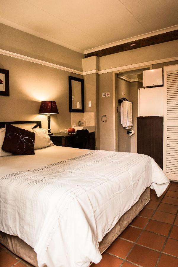Oxnead Guesthouse Pretoria-Noord Εξωτερικό φωτογραφία