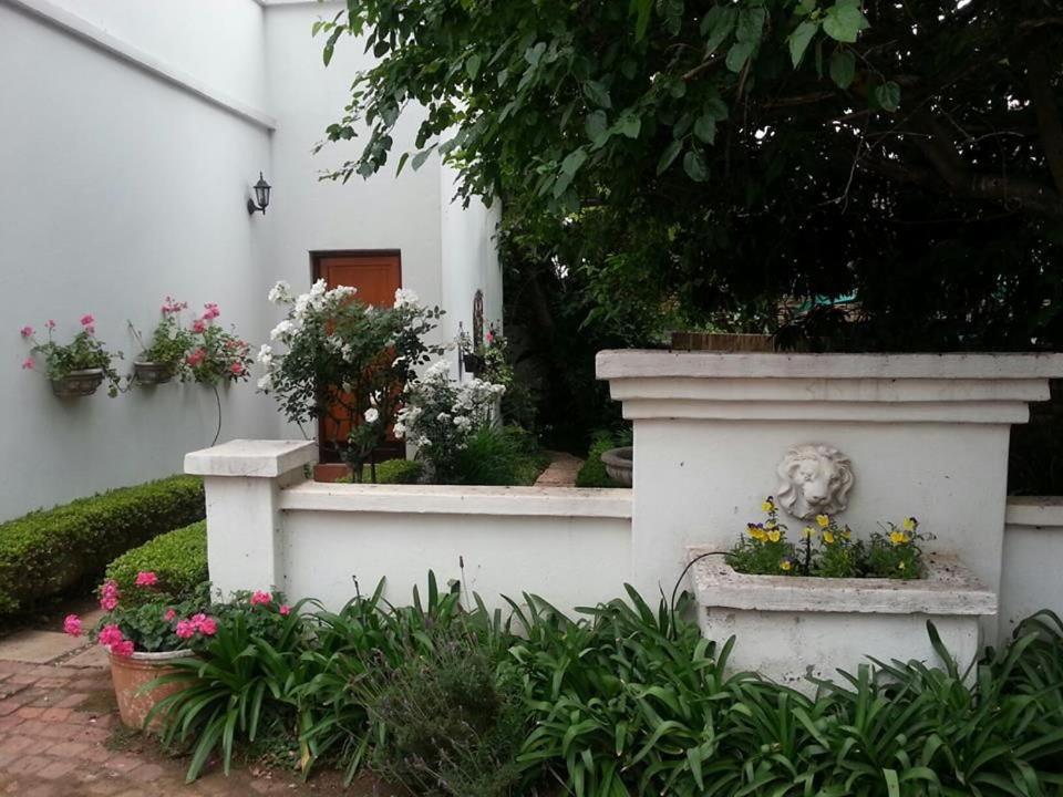 Oxnead Guesthouse Pretoria-Noord Εξωτερικό φωτογραφία